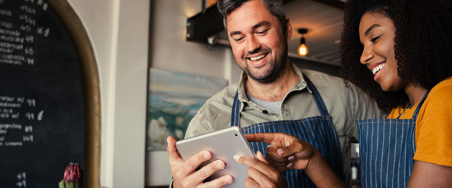 CreditStrong | Instal | Build installment credit and savings. In four easy steps