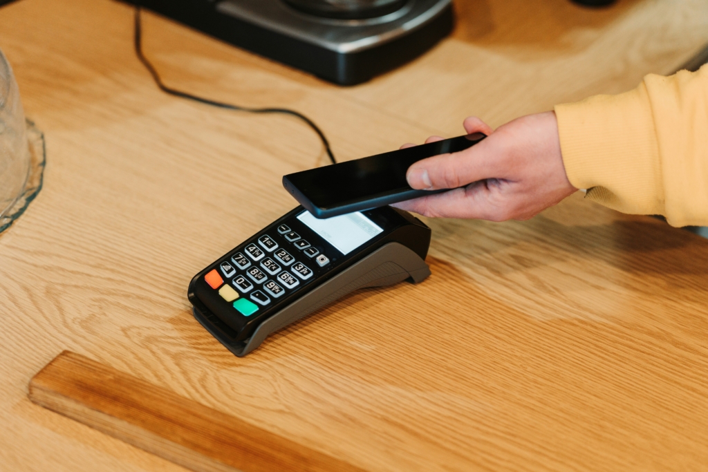 Person using credit card 